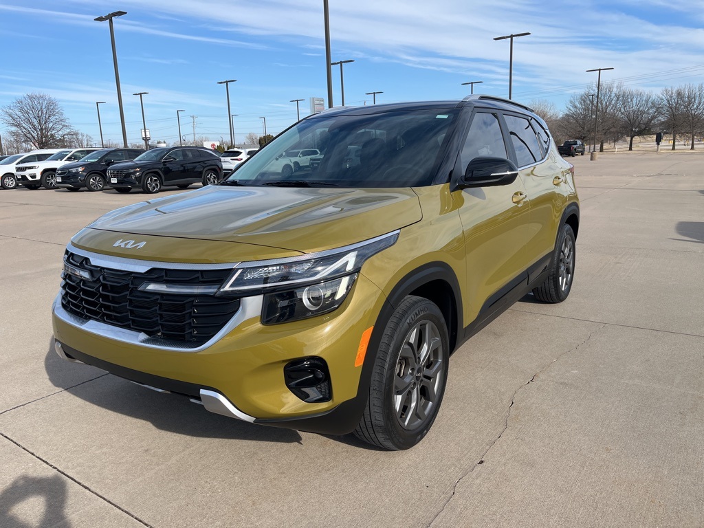 2024 Kia Seltos S FWD