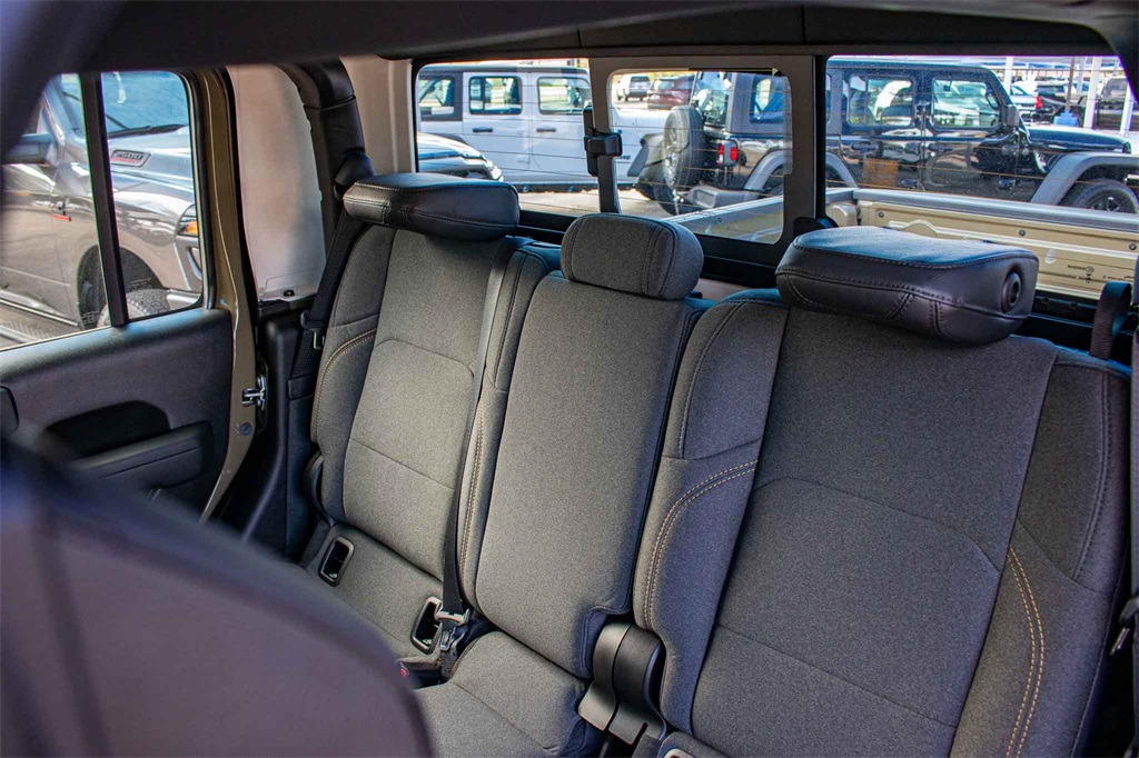 New Car 2025 Jeep Gladiator  Sport For Sale Under $50,000 In San Marcos, Texas