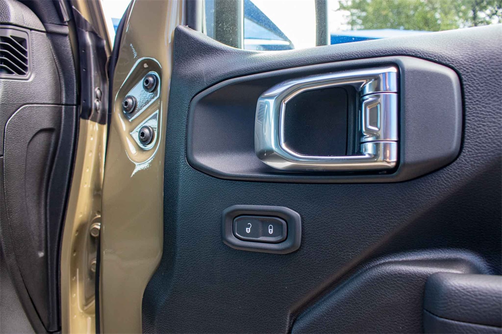 New Car 2025 Jeep Gladiator  Sport For Sale Under $50,000 In San Marcos, Texas