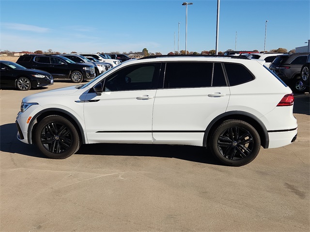 Used Car 2022 Volkswagen Tiguan  2.0t Se R-line Black For Sale Under $25,000 In Plainview, Texas
