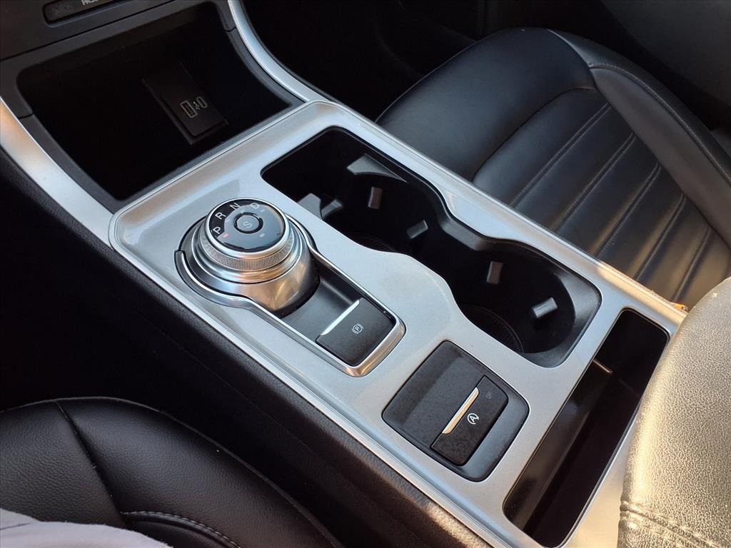 2024 Ford Edge SEL White at Wharton Ford