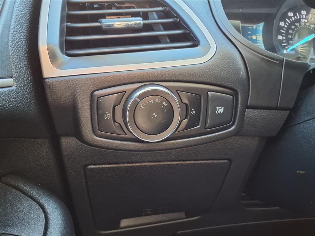 2024 Ford Edge SEL White at Wharton Ford