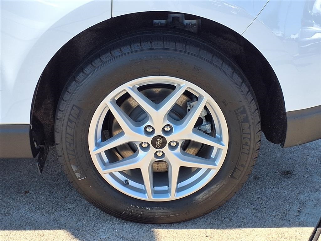 2024 Ford Edge SEL White at Wharton Ford