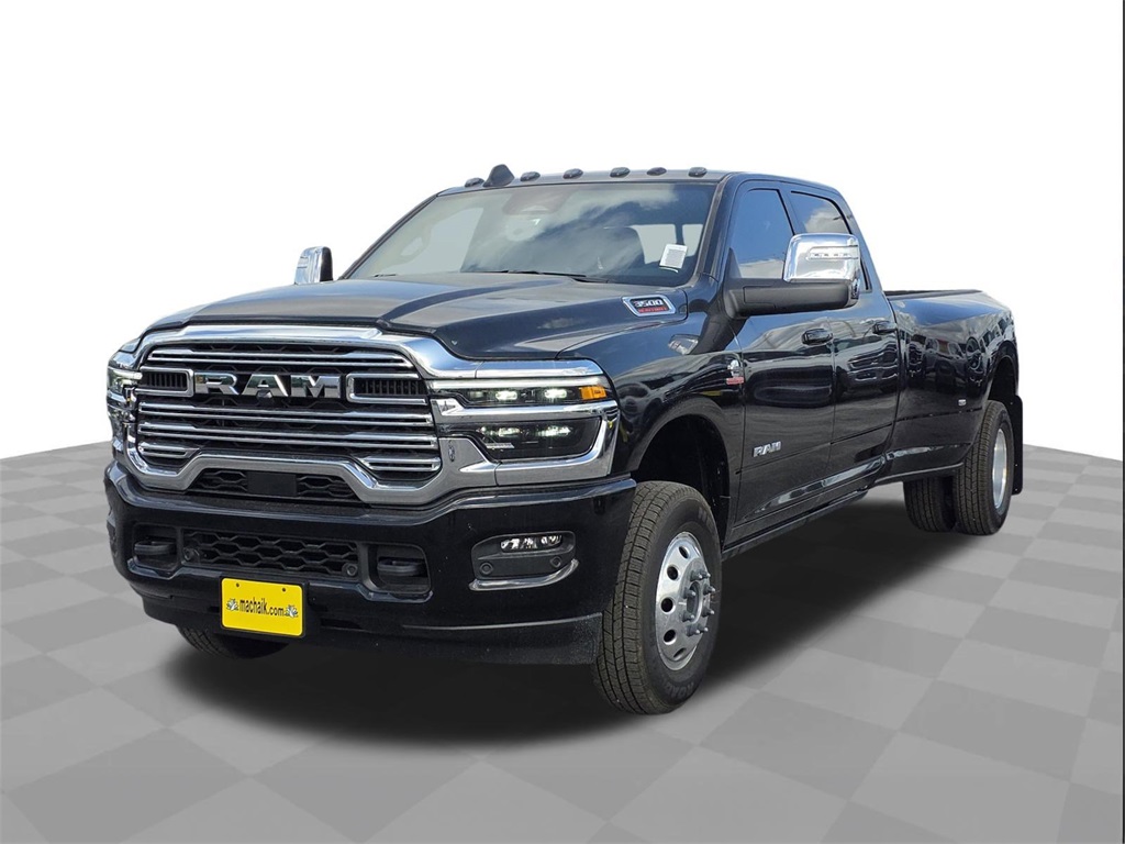 2026 RAM 3500 Laramie Crew Cab LB DRW 4WD