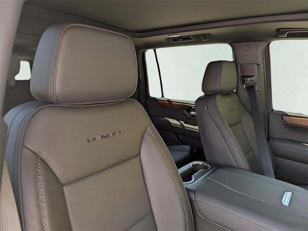 New Car 2025 Gmc Yukon Xl  Denali For Sale Under $100,000 In Austin, Texas