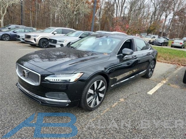 2025 Volvo S90 Recharge T8 Plus eAWD