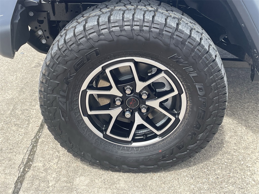 2025 Jeep Gladiator Rubicon - 10