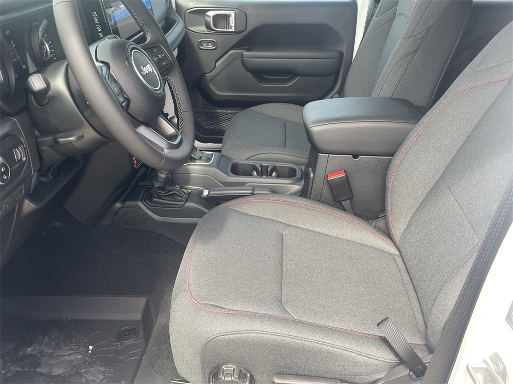 2025 Jeep Gladiator Rubicon - 3