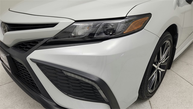 2023 Toyota Camry SE - 9