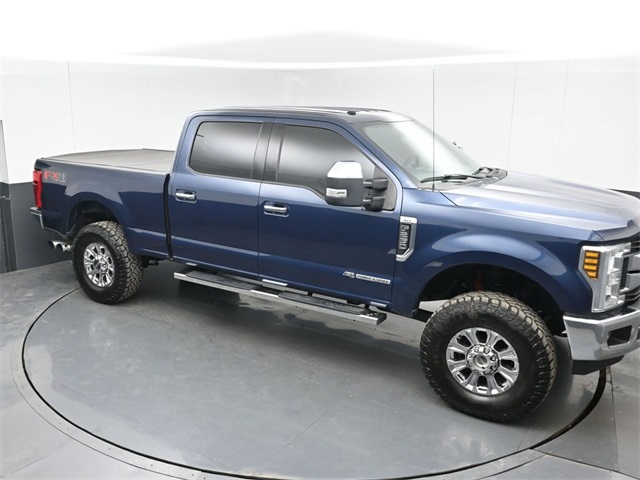 2019 Ford F-250 Super Duty XLT Crew Cab 4WD
