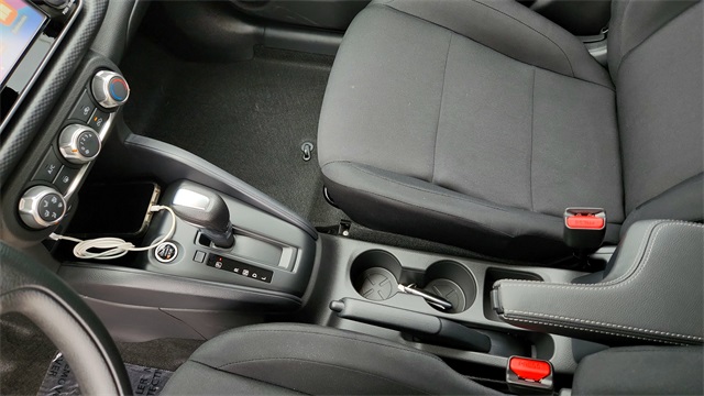 2025 Nissan Kicks Play