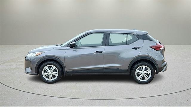 2025 Nissan Kicks Play