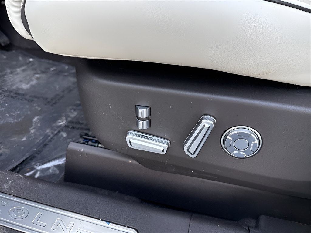 2024 Lincoln Nautilus