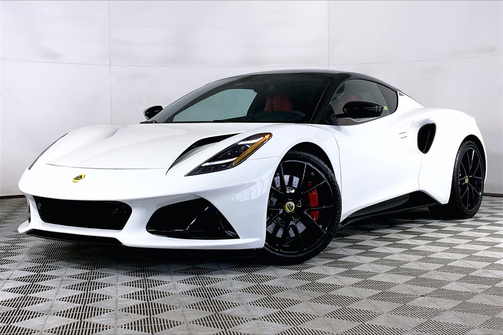 /2024 Lotus Emira