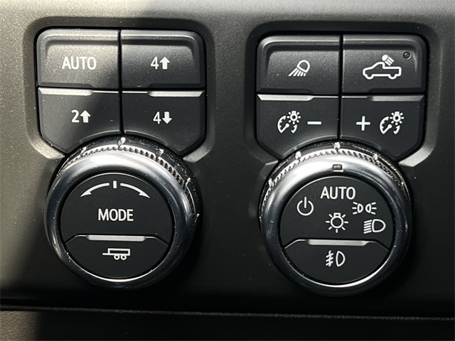 2024 GMC Sierra 1500 AT4 White at Big Star Buick GMC