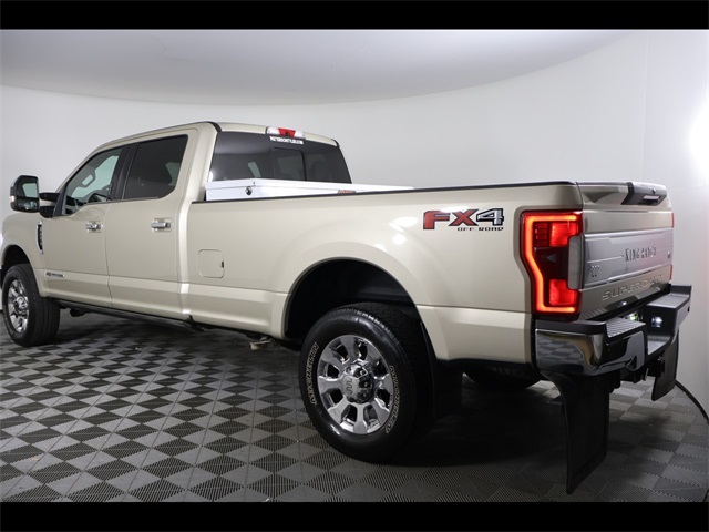 2017 Ford F-250 King Ranch photo 4