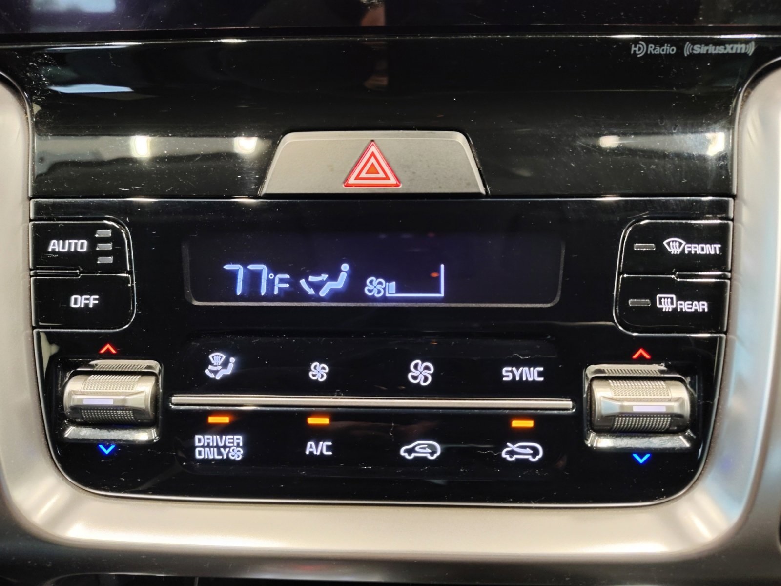 Used Car 2022 Kia Sorento Hybrid  S For Sale Under $30,000 In San Antonio, Texas