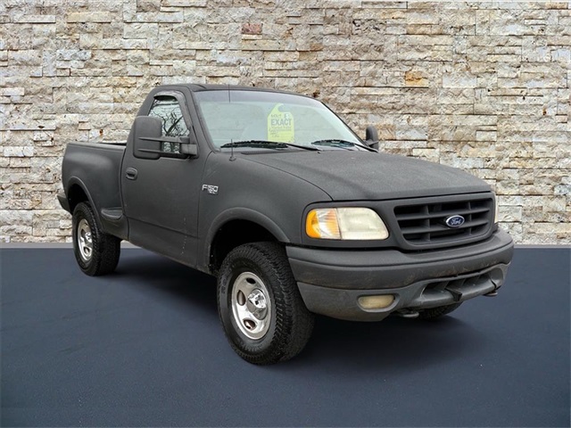 1999 Ford F-150 XLT 4WD Stepside SB