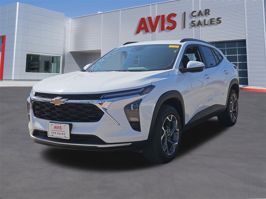 2025 Chevrolet Trax LT FWD