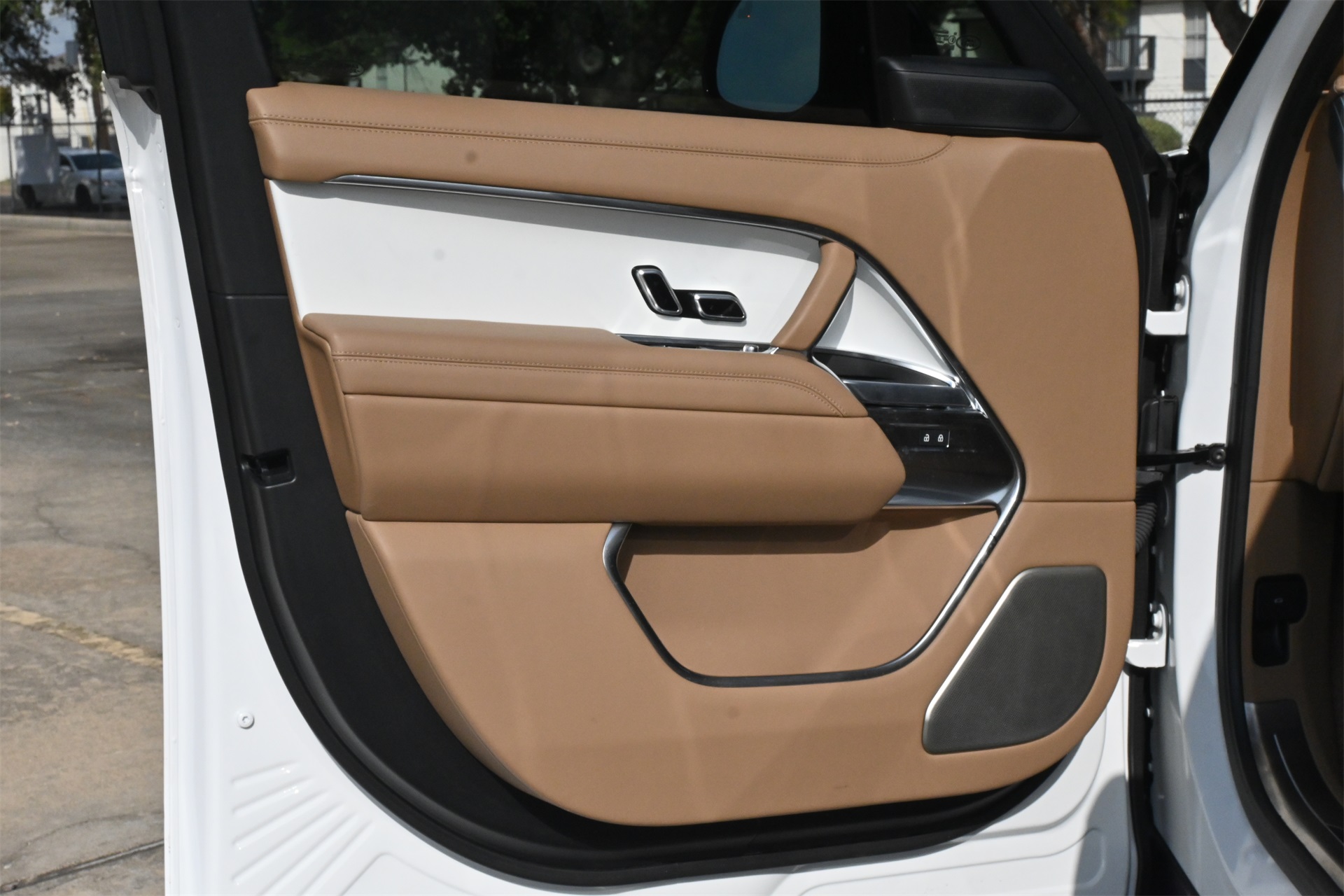 2024 Land Rover Range Rover SV White at Bayway Cadillac of The Woodlands