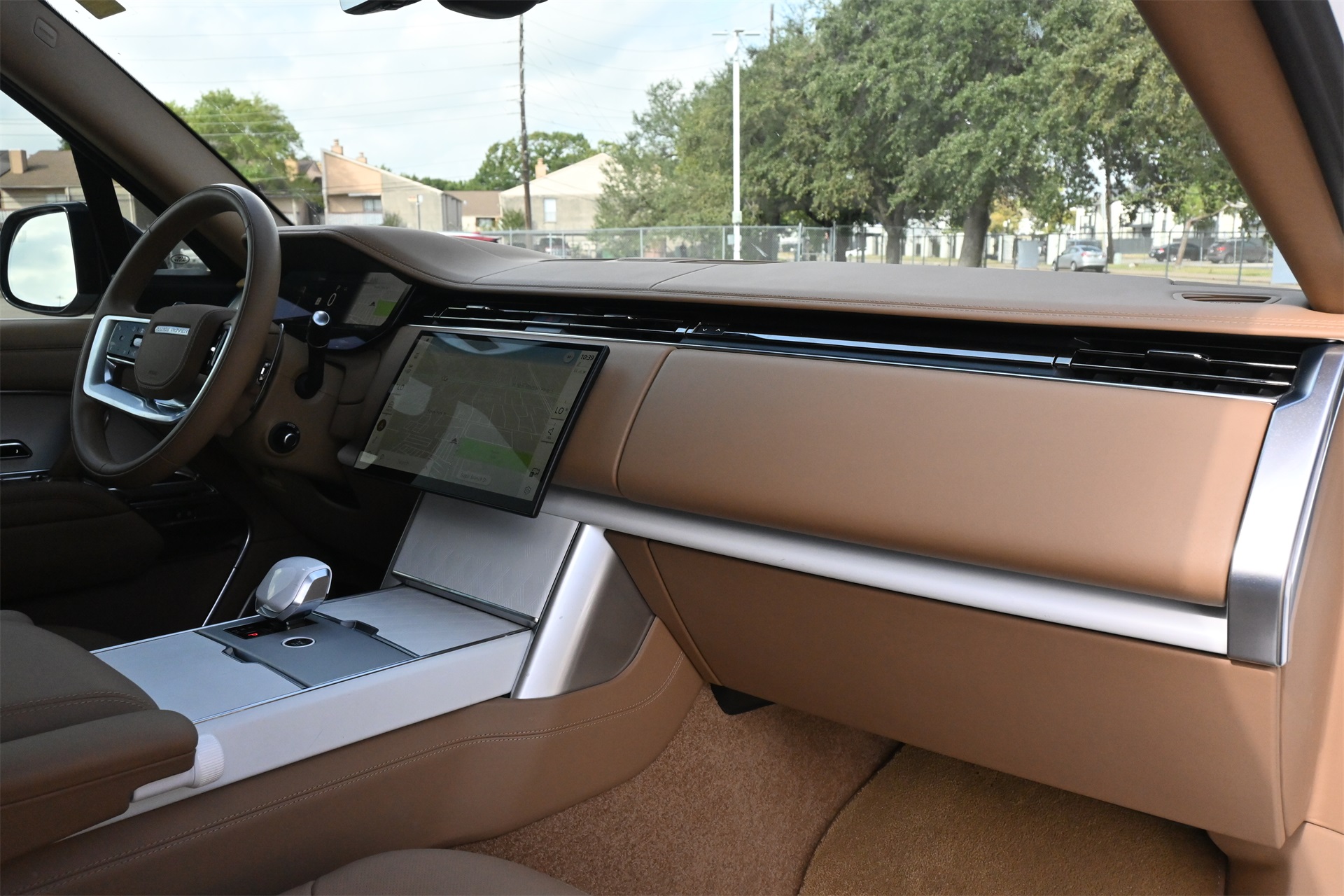 2024 Land Rover Range Rover SV White at Bayway Cadillac of The Woodlands