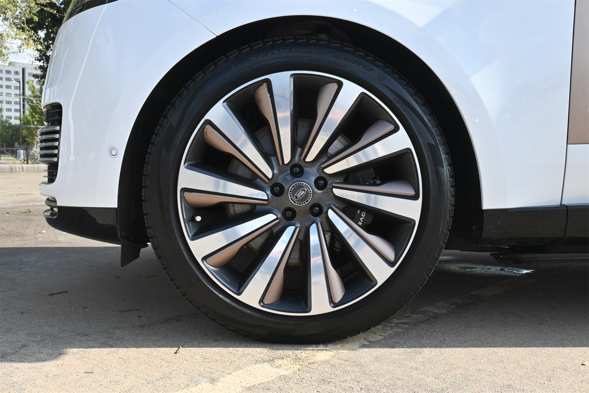 2024 Land Rover Range Rover SV White at Bayway Cadillac of The Woodlands