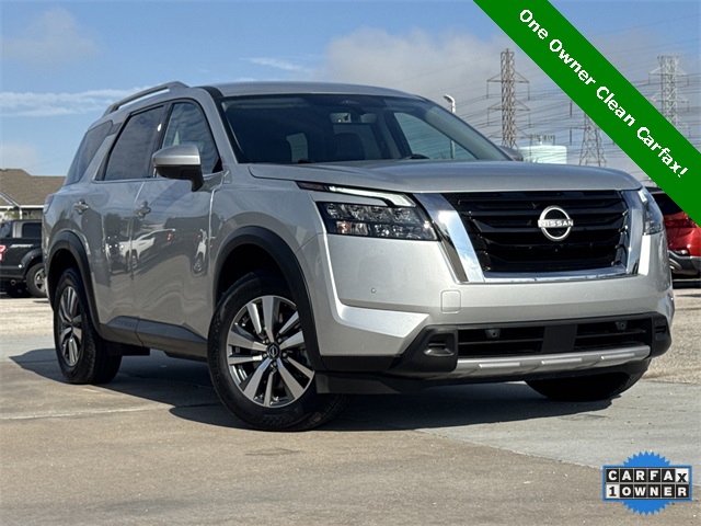 2025 Nissan Pathfinder SL - 1