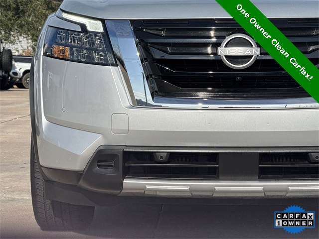 2025 Nissan Pathfinder SL - 4