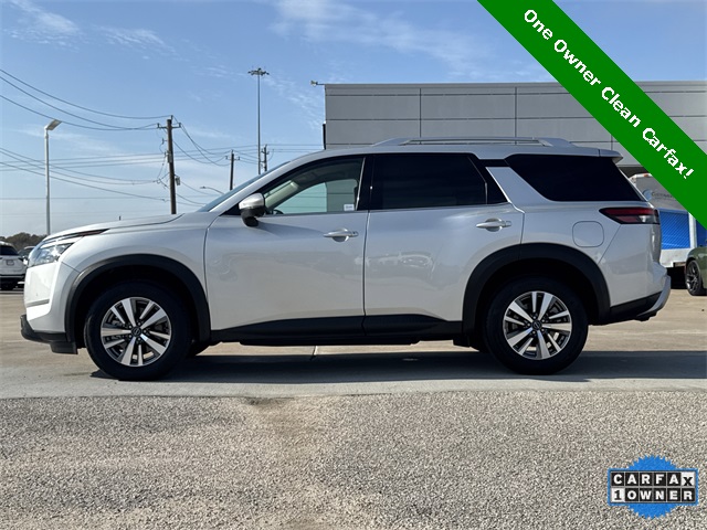 2025 Nissan Pathfinder SL - 5