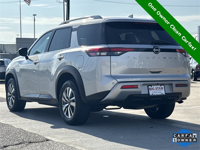 2025 Nissan Pathfinder SL - 6