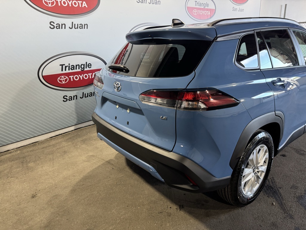 Thumbnail: 2026 Toyota Corolla Cross - 18