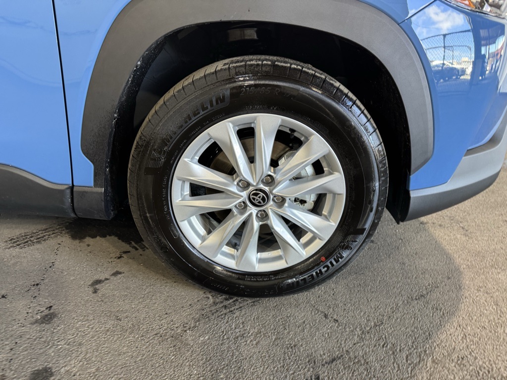 Thumbnail: 2026 Toyota Corolla Cross - 7