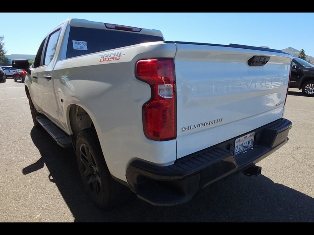 Used 2022 Chevrolet Silverado 1500 Custom Trail Boss with VIN 3GCPDCEK4NG576806 for sale in Kansas City