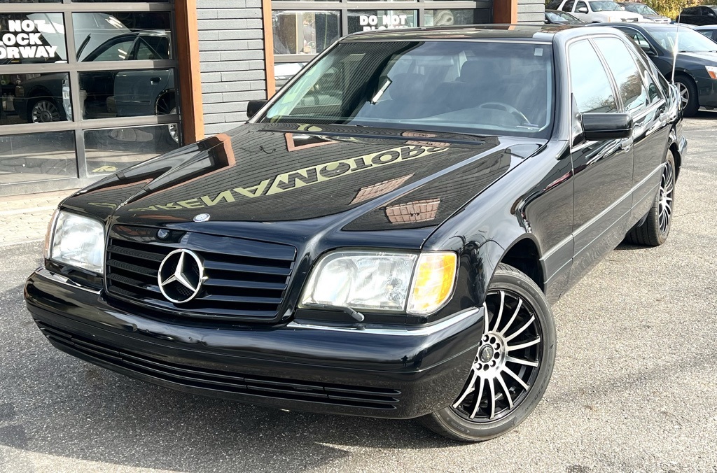 1999 Mercedes-Benz S-Class Base