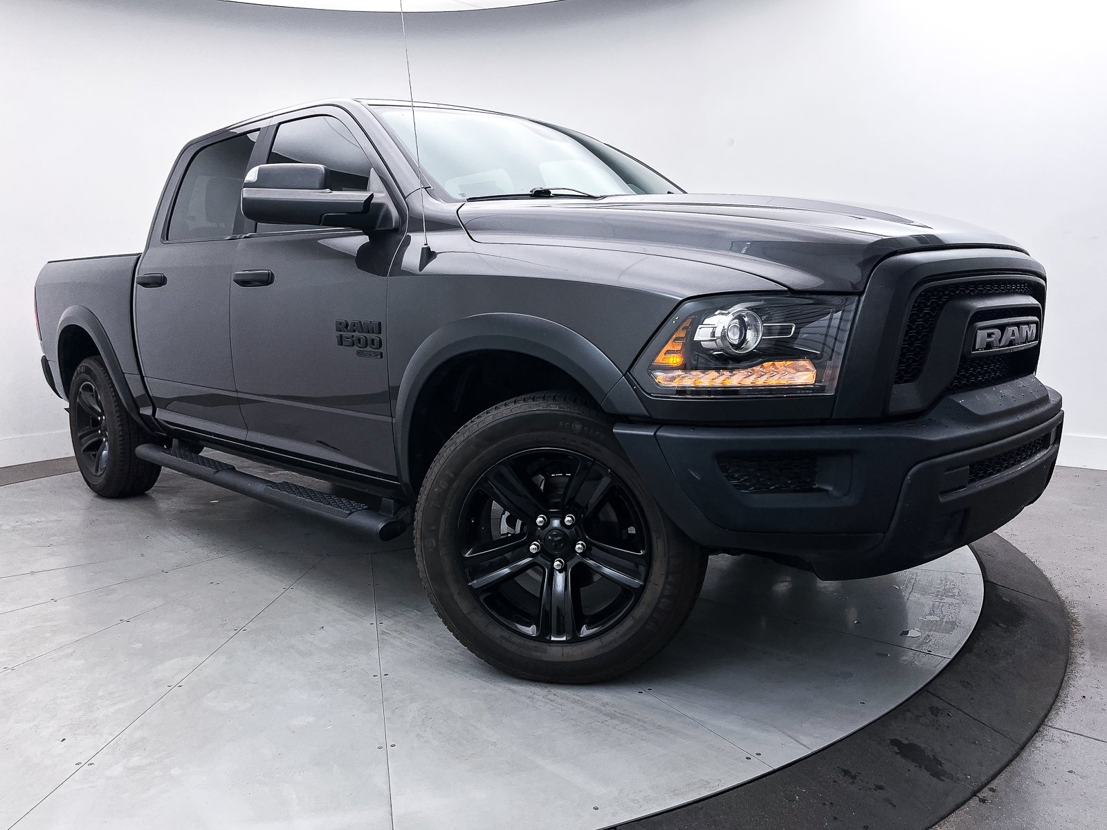 2023 RAM Ram 1500 Classic Warlock's photo