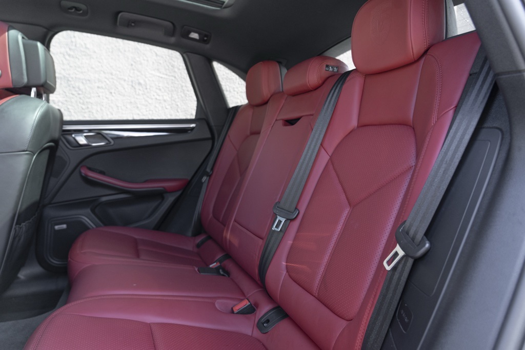 2021 Porsche Macan Base - Photo 36