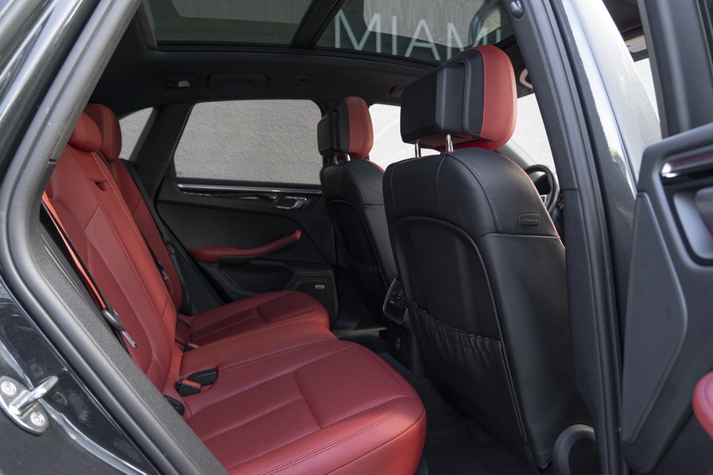 2021 Porsche Macan Base - Photo 38