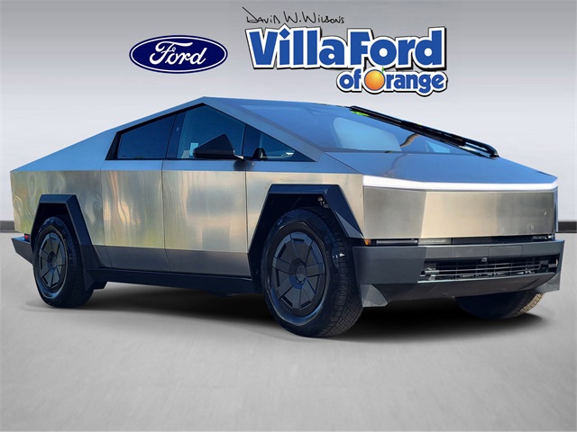 2025 Tesla Cybertruck Crew Cab AWD