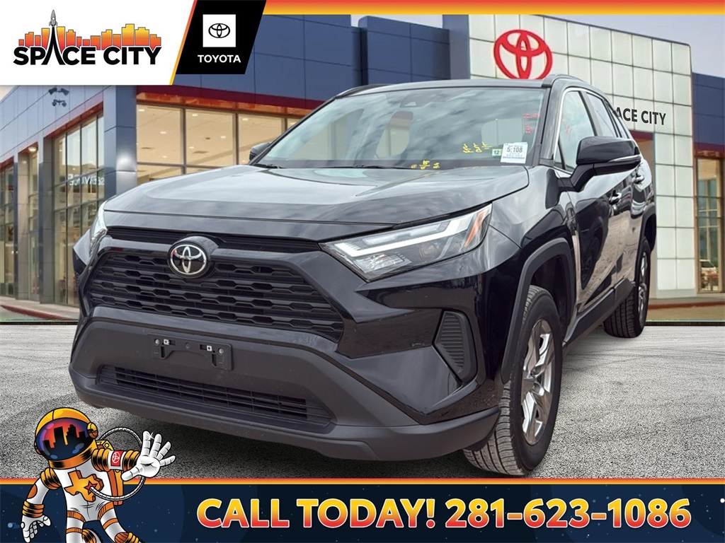 2023 Toyota RAV4 XLE AWD