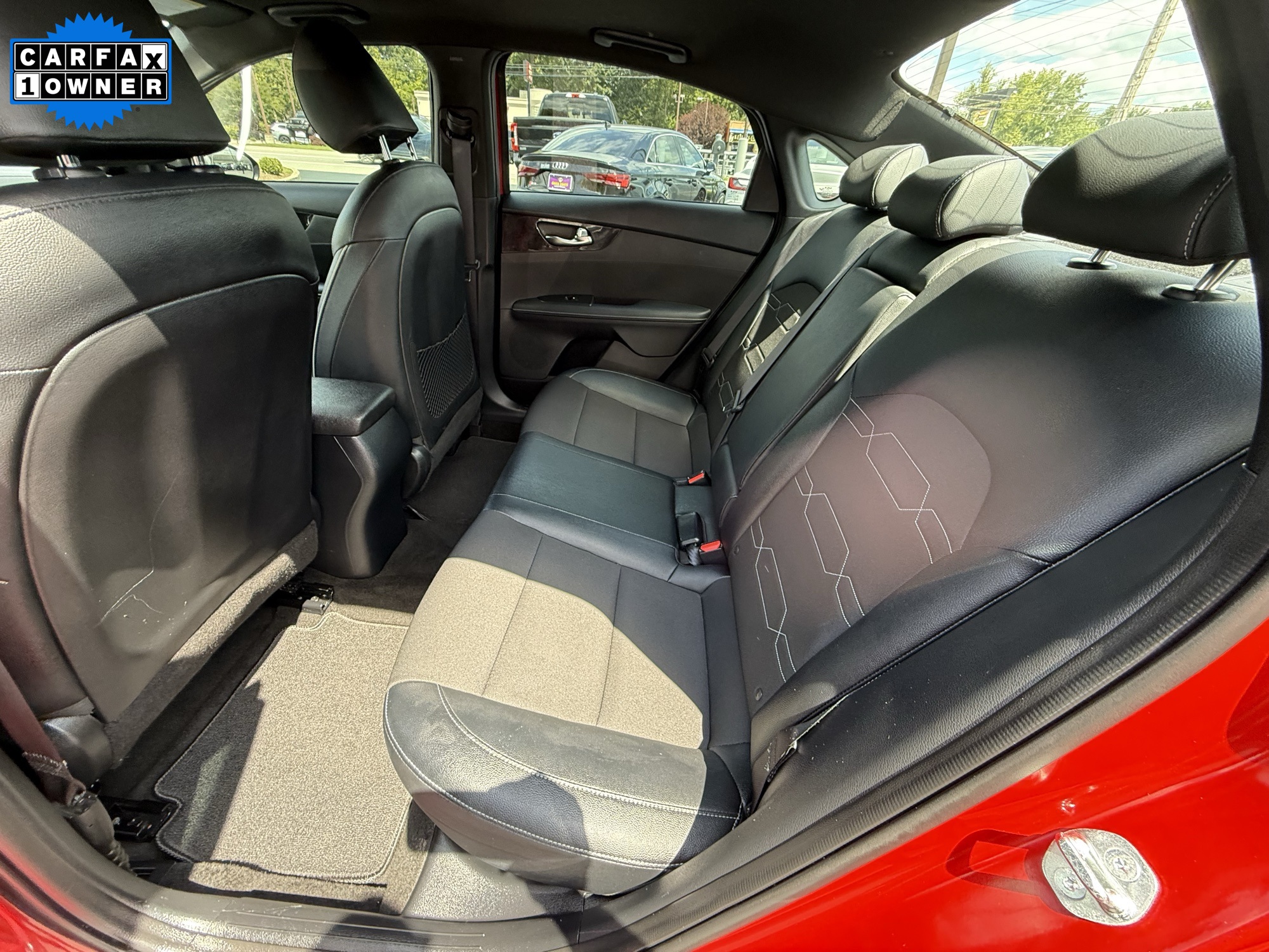 2024 Kia K5 GT-Line photo 32