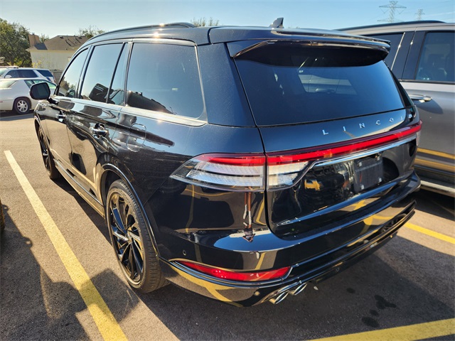 2024 Lincoln Aviator Reserve Black at Baytown Hyundai