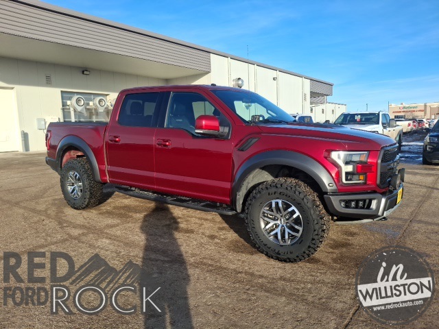2017 Ford F-150 Raptor SuperCrew 4WD
