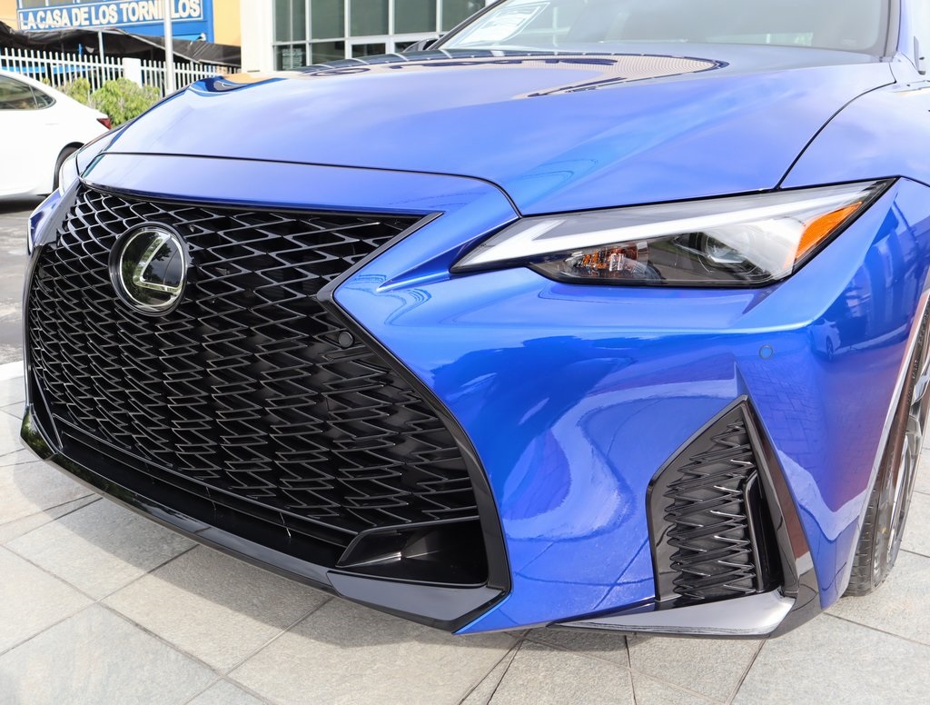 Thumbnail: 2025 Lexus IS - 16