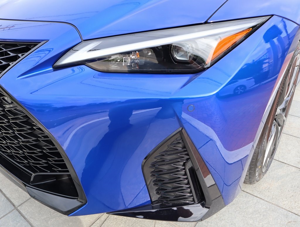 Thumbnail: 2025 Lexus IS - 17