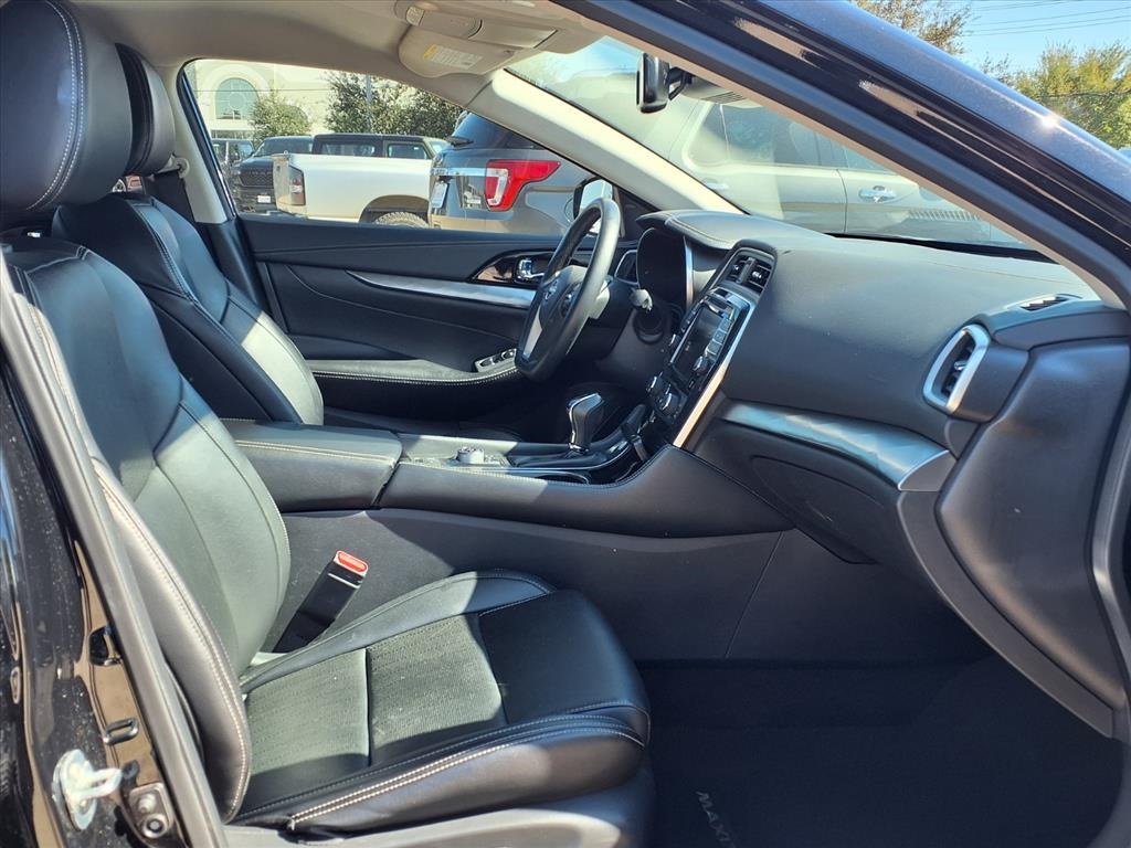 2023 Nissan Maxima SV Black at Keating Nissan