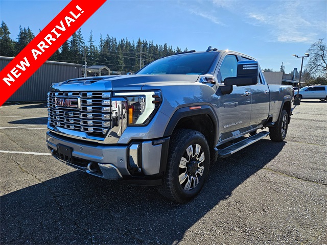 2025 GMC Sierra 3500HD Denali Crew Cab 4WD