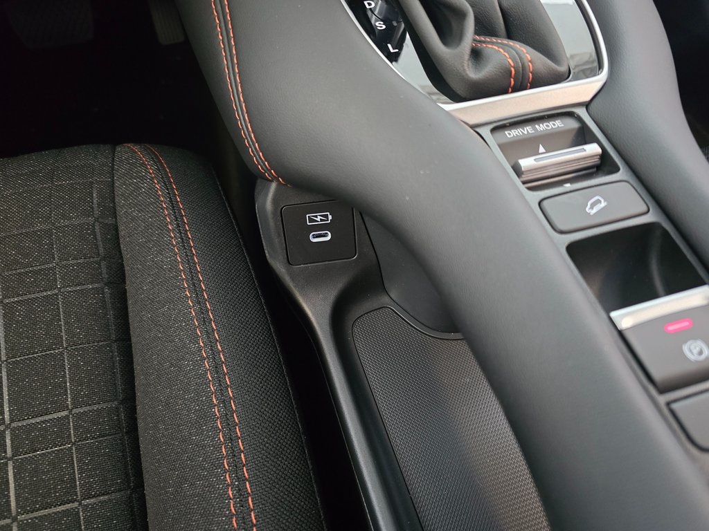 Thumbnail: 2026 Honda HR-V - 32