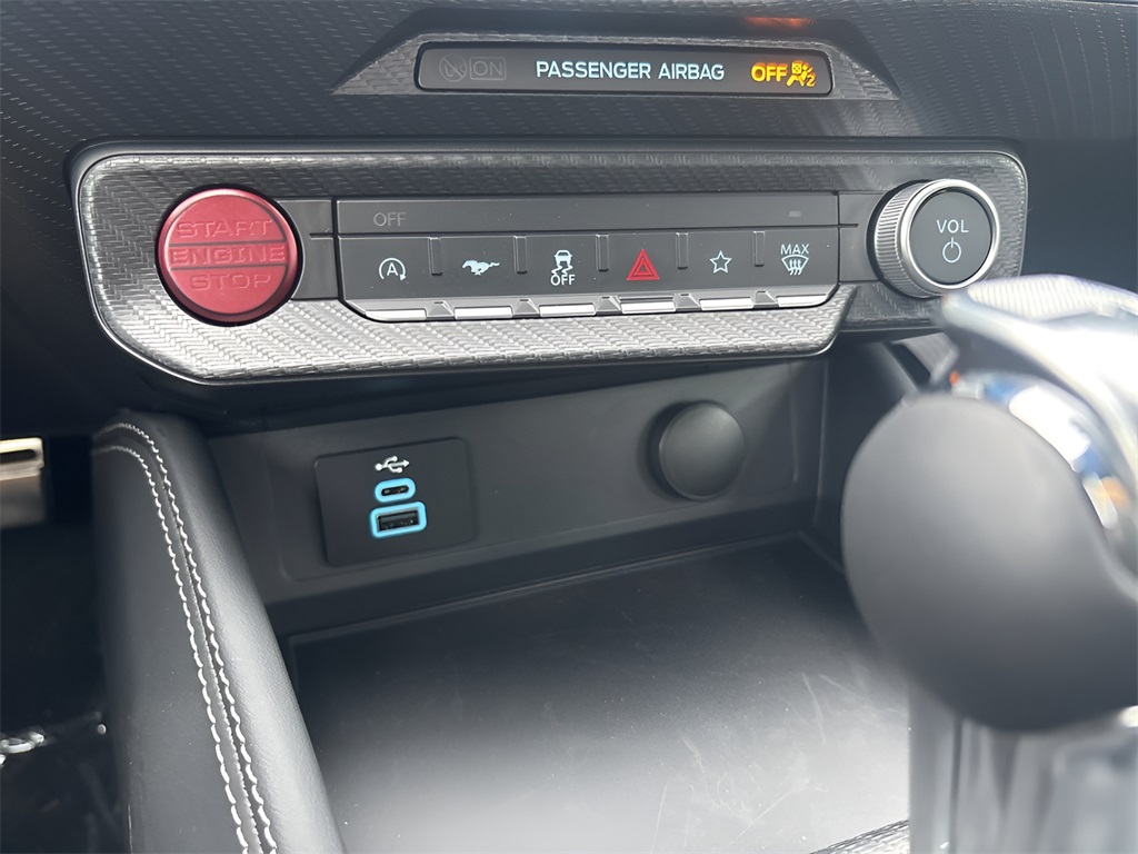 2025 Ford Mustang