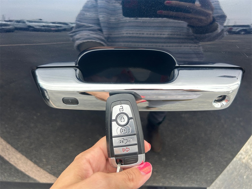 Used Car 2023 Ford F-150  Xlt For Sale Under $50,000 In Floresville, Texas