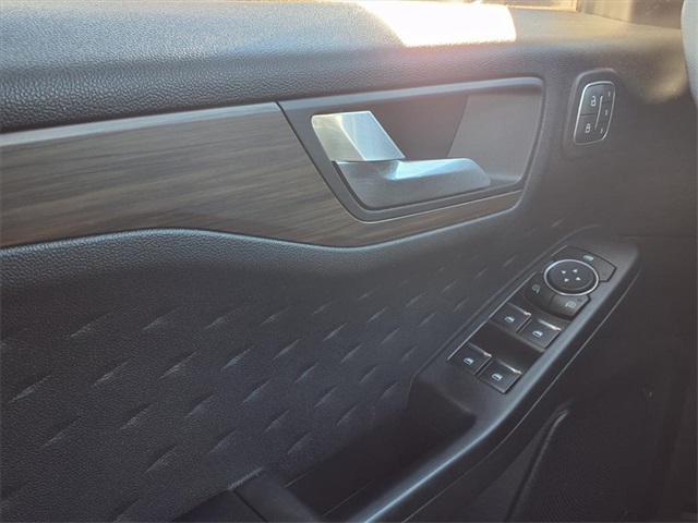 2020 Ford Escape Hybrid